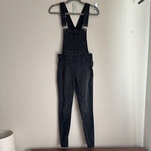 Free People Overalls Women 26R Black Bib Denim Skinny Leg Dark Wash‎ Flaw